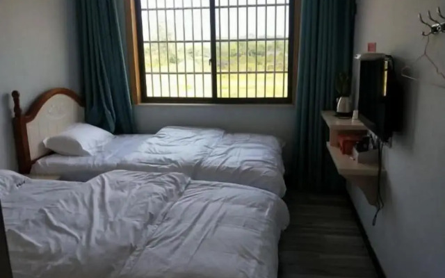 Xinchang Yunqi Small Building House