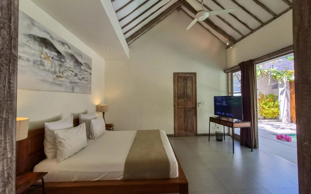 The Decks Bali – Guest Rooms – Kuta