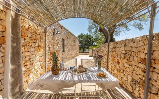 Il Trullo di Erna by BarbarHouse