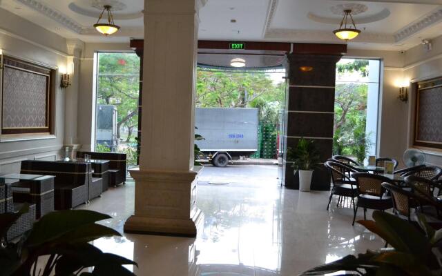 Chu Long Hotel