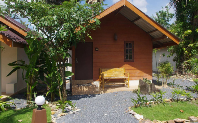Thai House Beach Resort