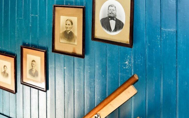 6 Person Holiday Home in Fevåg