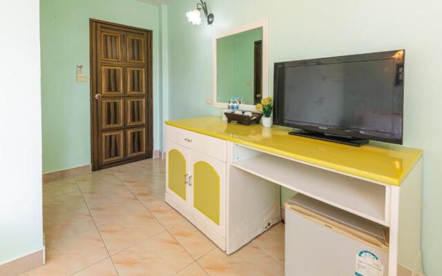 Add Plus Hotel & Spa