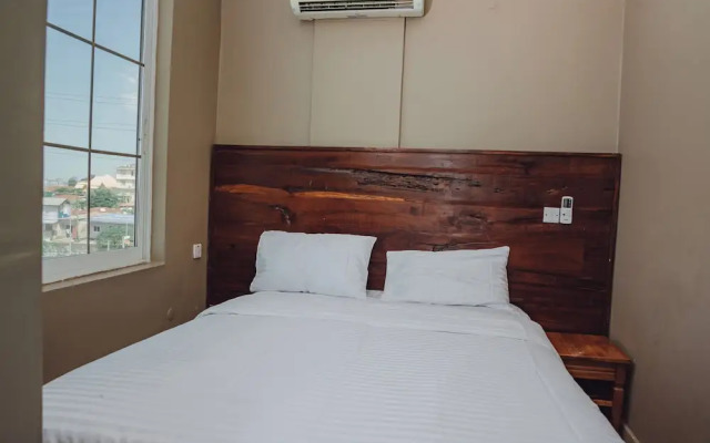 BML Highway Hotel