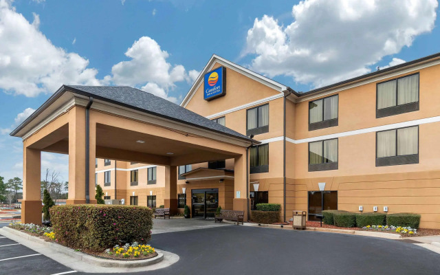 Comfort Inn & Suites Peachtree Corners