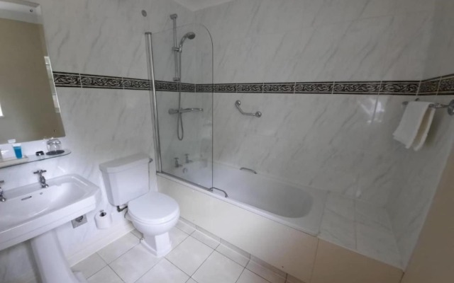 Macdonald Pittodrie House