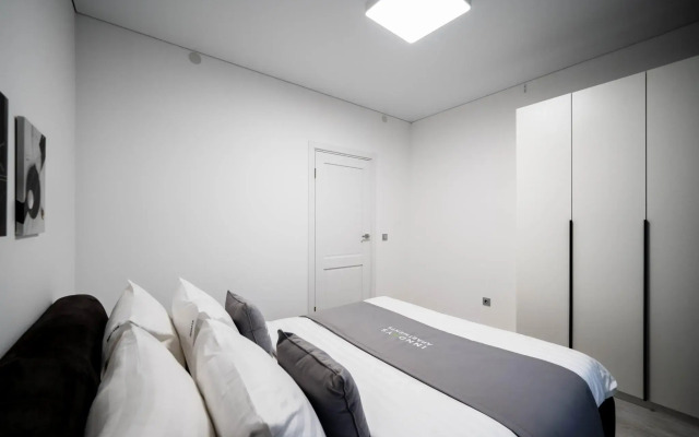 InnDays Apartments on Struve Street 12