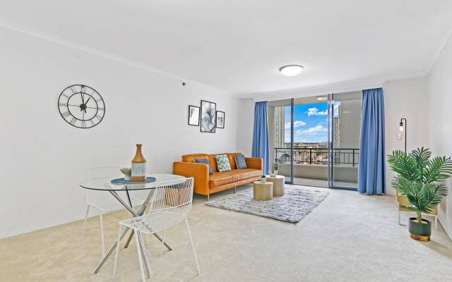 KOZYGURU Haymarket SYD Overly Warm 1 Bed APT NHA317-546A – Guest Rooms – Sydney
