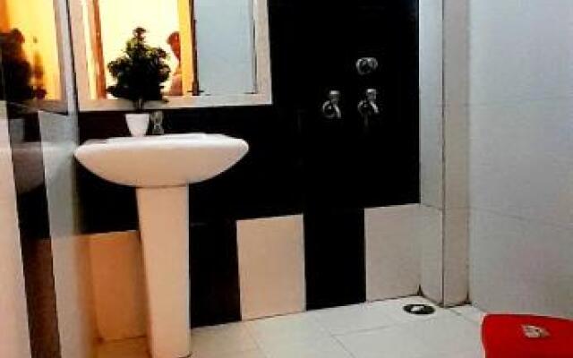 Bhambri House Hotel