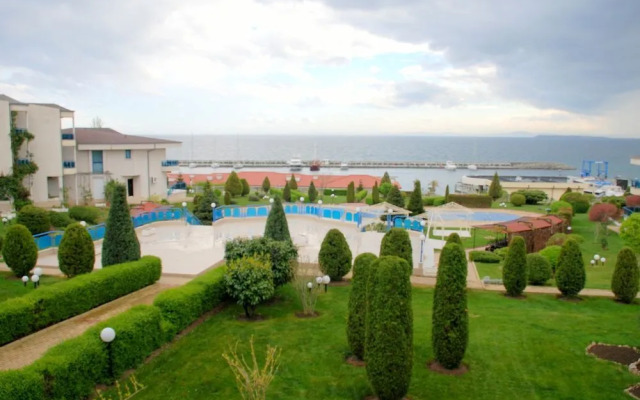 Baratero Vlas Marina Apartment