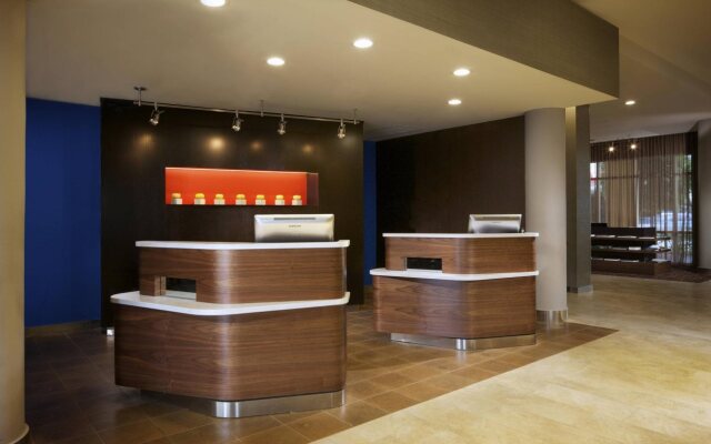 Courtyard by Marriott Miami Dadeland