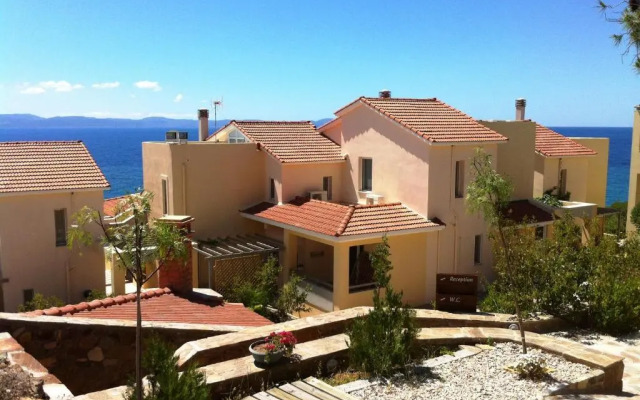 Volissos Holiday Homes