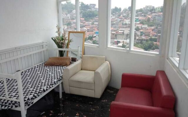 De Villa Atas Bukit by HouseinBandung