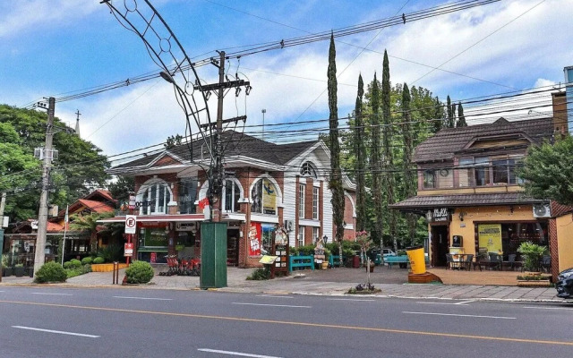 Studio ao lado da Famosa Rua Coberta