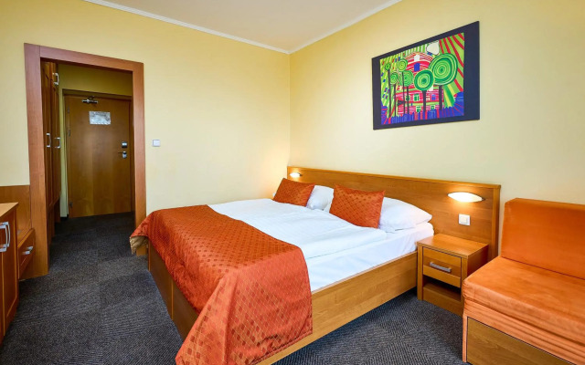 Hotel SOREA Regia