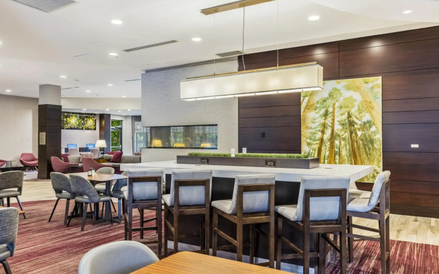 Courtyard by Marriott Boston Waltham
