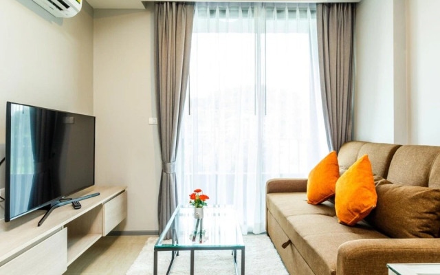 6Av 703 - Large Apartment in Surin Beach