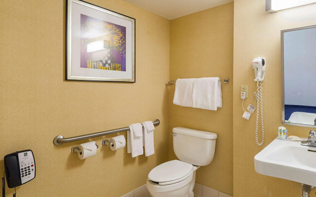 Quality Inn Boston - Revere