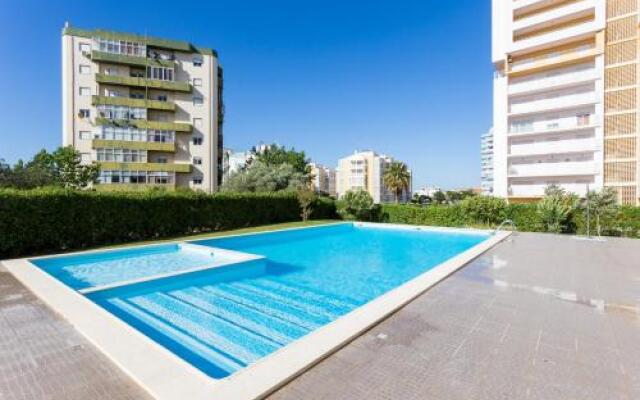Mr. Sponsor Apartment