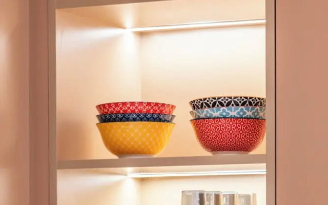 Upgraded 1BR in Marina - Calming Views