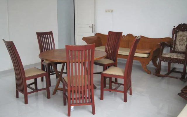 OYO 3843 Medical Kost Syariah