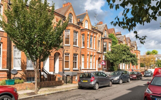 NEW Amazing 1 Bedroom Flat in Trendy Highbury