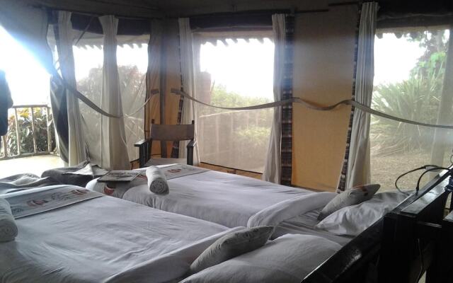 Maili Saba Camp