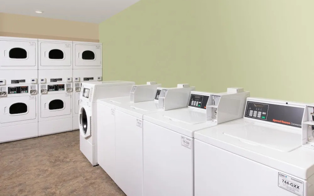WoodSpring Suites Brownsville TX