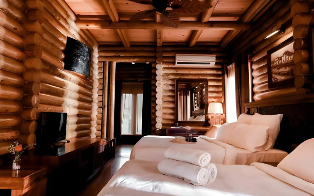 Philea Resort & Spa