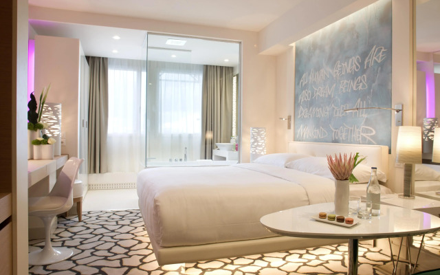 Hotel N'vY