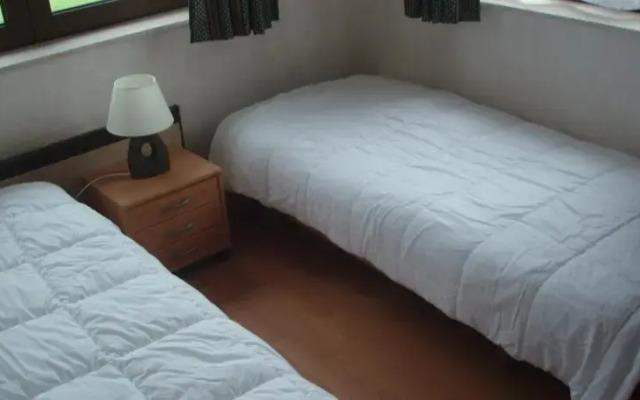 Petite Maison dans prairie