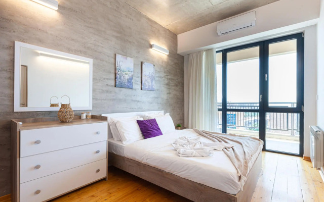 Stay Inn on Eznik Kokhbatsi Street 16