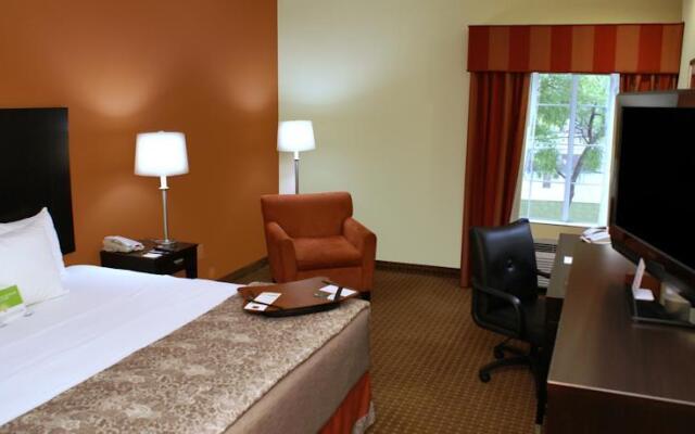 La Quinta Inn & Suites Houston-Normandy