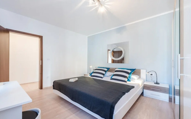 Apartments Made 4U
