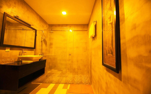 Twin Palms Resort
