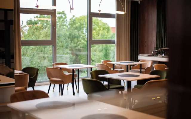 Suncity Hotel & SPA