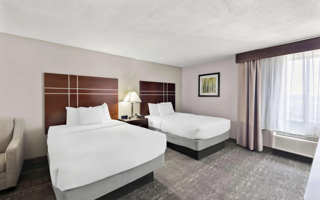 Best Western Luxbury Inn Fort Wayne