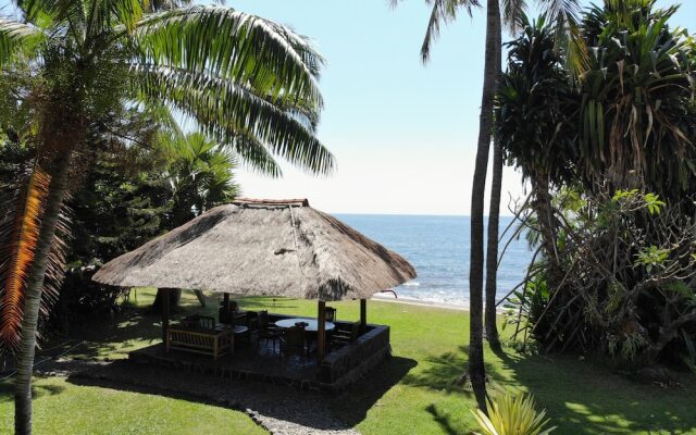 Ciliks Beach Garden
