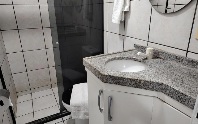 Iracema Travel FLAT1803 Confortável