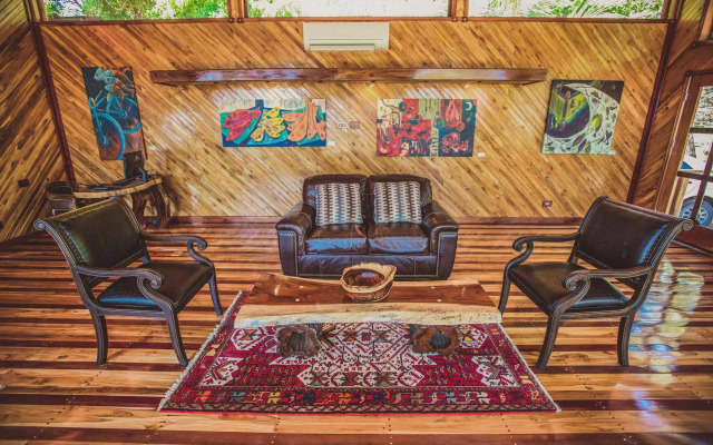 Tambor Tropical - Adults Only