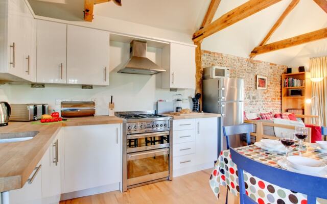 Traditional Holiday Home in Briston With Garden
