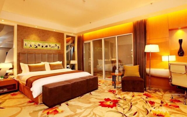 Gold Collar Hotel
