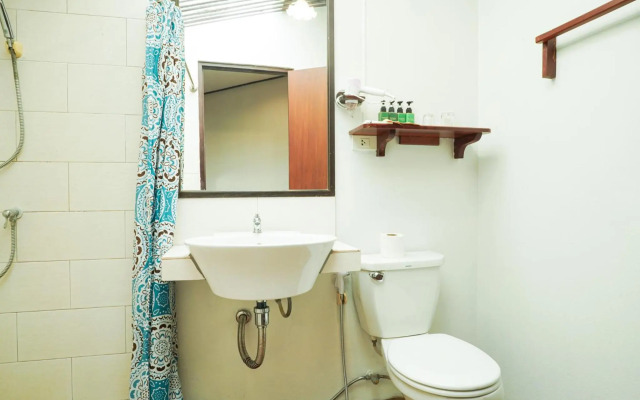 Thanicha Resort Amphawa