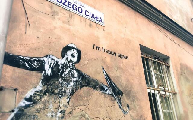 Studio z ogrodem przy Starej Zajezdni