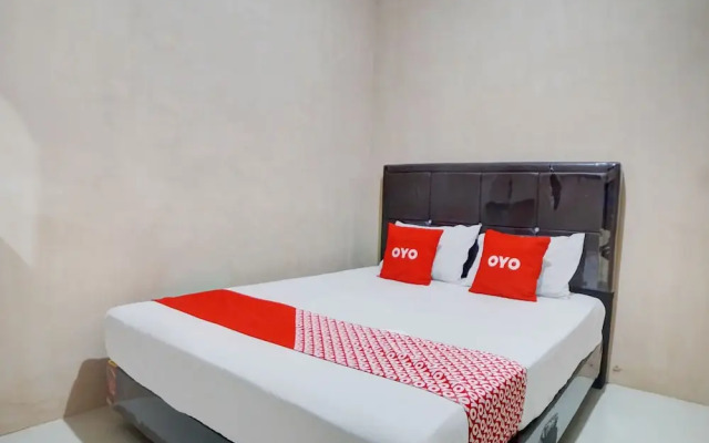 OYO 92826 Penginapan Syariah Faster Inn