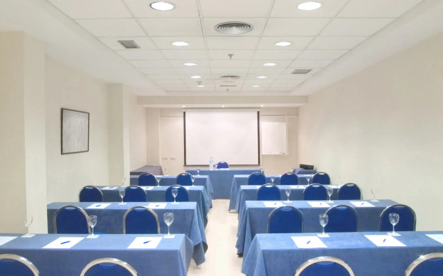 Hotel Infanta Mercedes