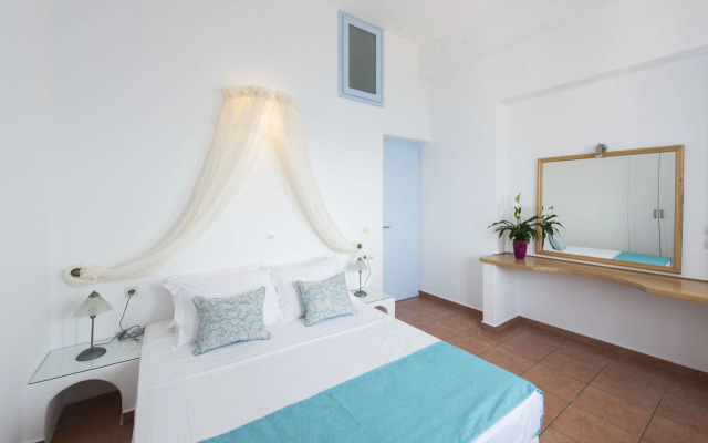 Kastro Suites