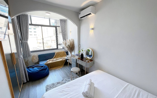 The Cafe Apartment Building