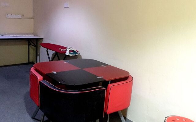 OYO 89589 Naiim Hotel