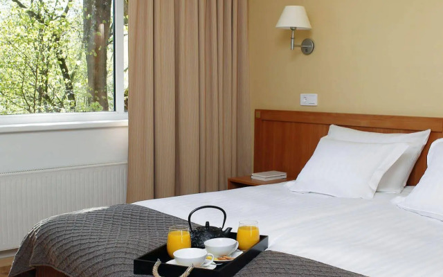 Oru Hub Hotel Tallinn - Handwritten Collection